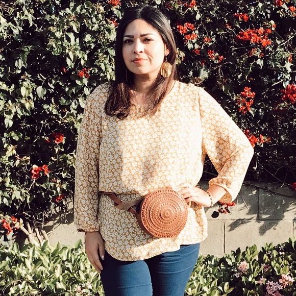 Small Leather Round Chiapas Bag - Picture 7 of 8